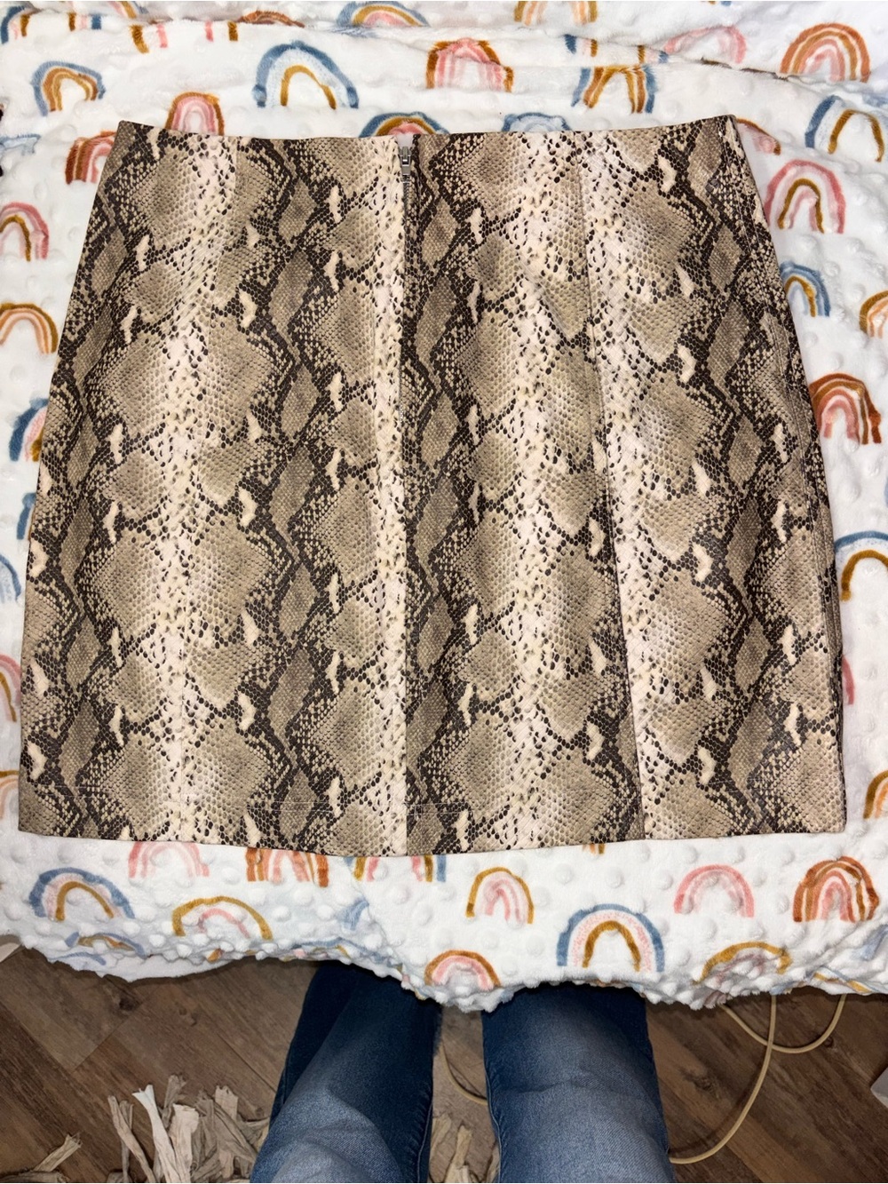Wild Honey Snake-Print Mini Skirt in Neutral Brown Med. - Picture 4 of 5